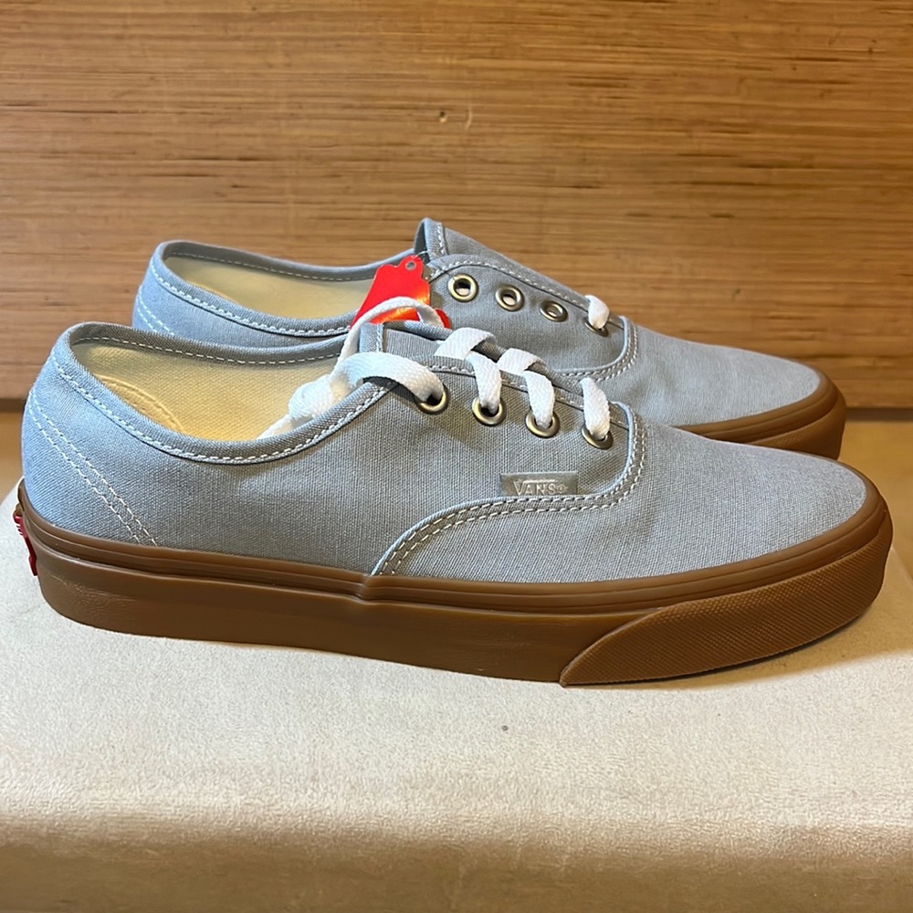 Vans authentics